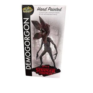 Netflix Stranger Things Demogorgon Hand Painted Collectors Resin Figurine